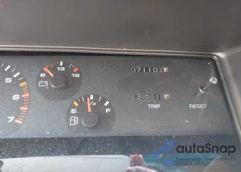 1994 Oldsmobile Cutlass Supreme S z USA, uszkodzony, nr VIN 1G3WH55M6RD388952